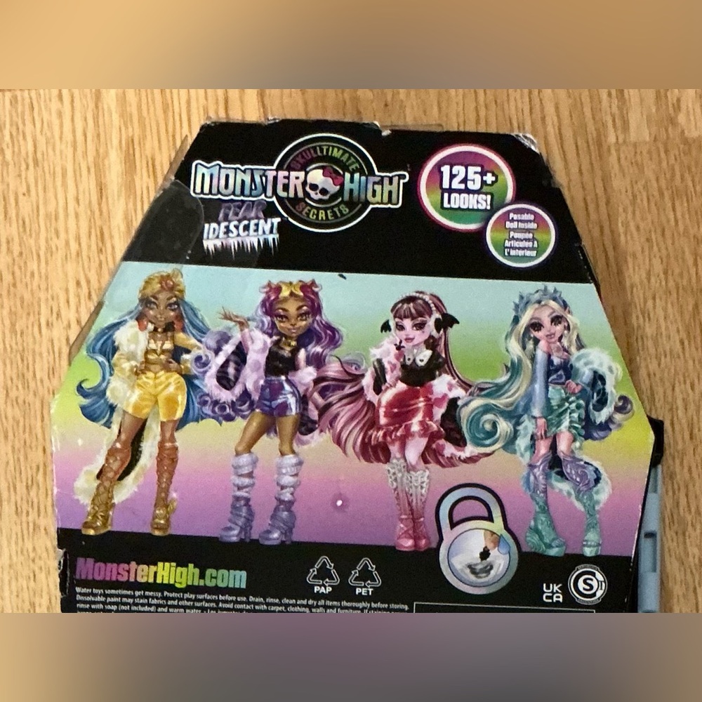 Monster High Skulltimate Secrets Fear Idescent Frankie Stein Set, NIB - Picture 6 of 8